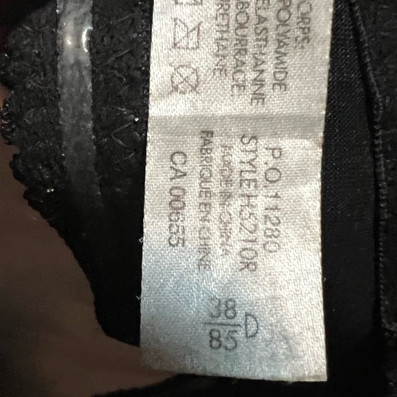 2 bras - Picture 3 of 6